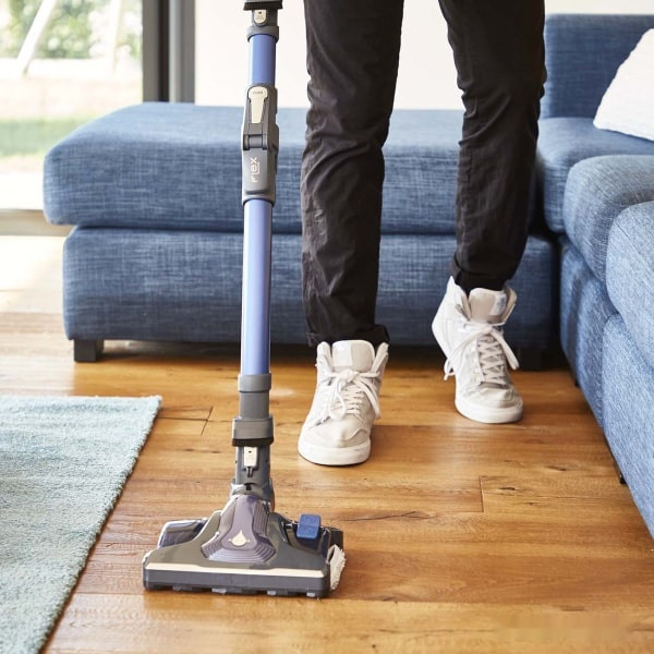 Вертикальный пылесос с влажной уборкой Tefal TY9890WO