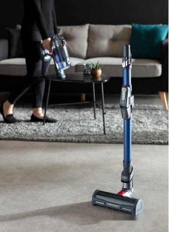 Вертикальный пылесос с влажной уборкой Tefal TY9890WO