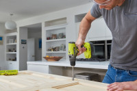 Ударная дрель-шуруповерт Ryobi R18PD2-220S 5133004459 (с 2-мя АКБ, сумка)