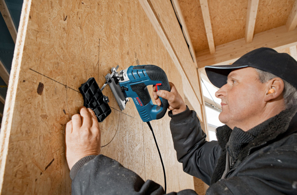 Лобзик Bosch GST 150 BCE