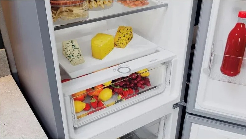 Холодильник с морозильником Hotpoint-Ariston HTW 8202I MX