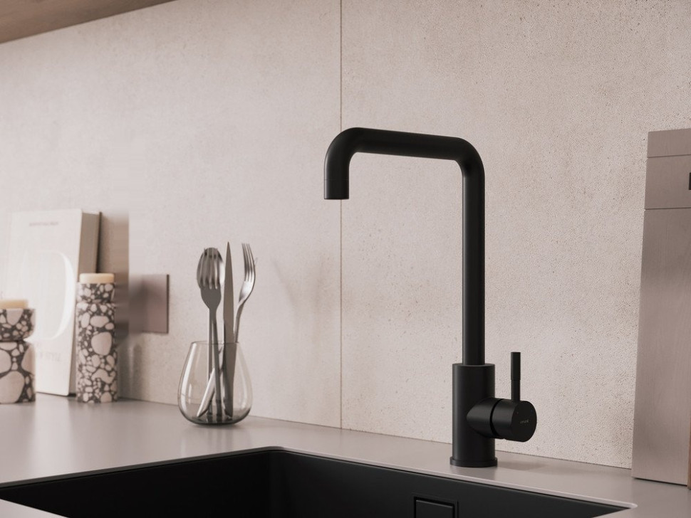 Смеситель Cersanit Como однорычажный с п-образным изливом 68246 (черный)