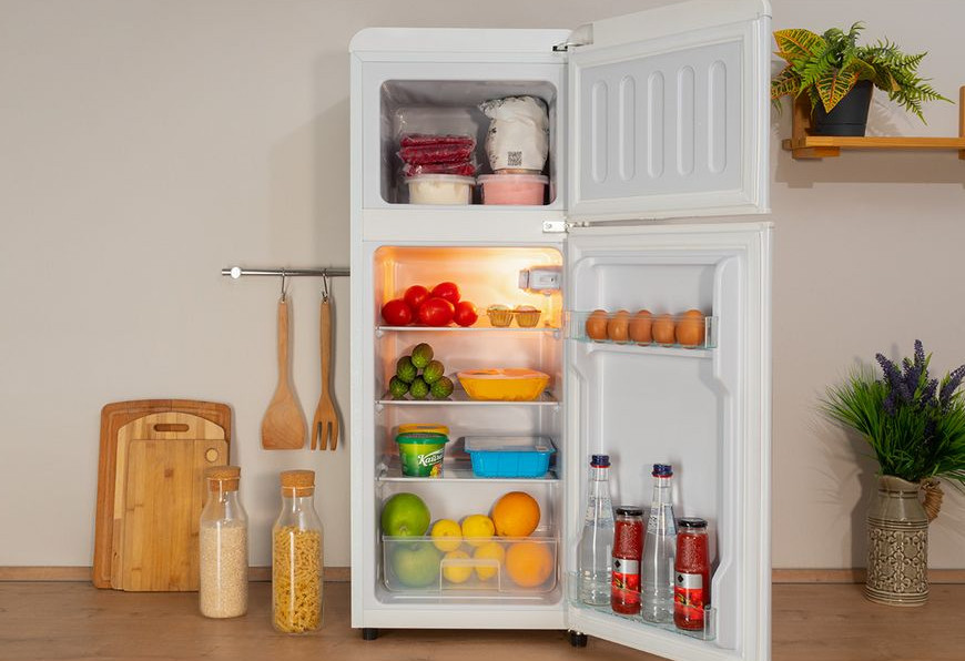 Холодильник с верхней морозильной камерой HARPER HRF-T120M (белый)