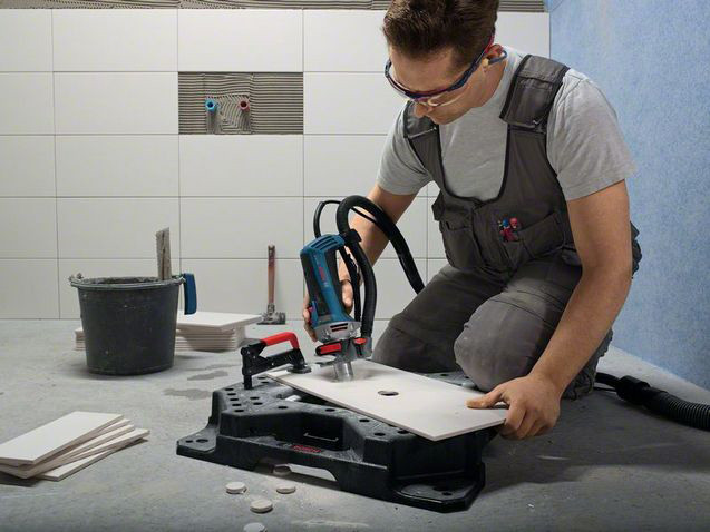 Фрезер Bosch GTR 30 CE Professional (060160C002)