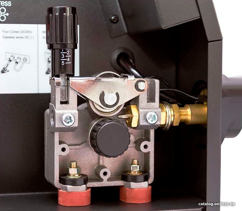 Сварочный инвертор FoxWeld Invermig 205