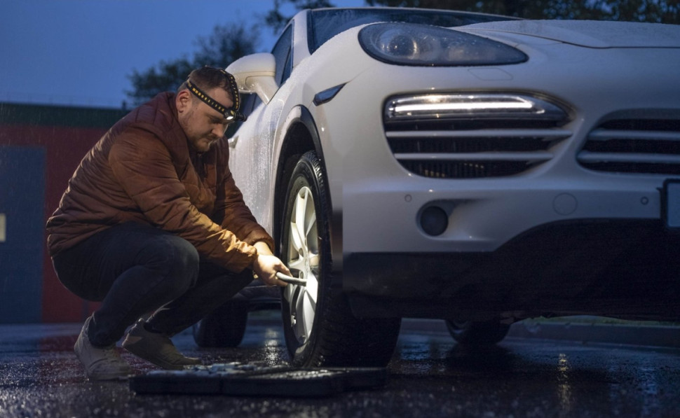 Фонарь Armytek Elf C2 USB-C (белый)