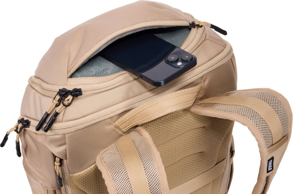 Рюкзак Thule Chasm TCHB215GB (gentle beige)