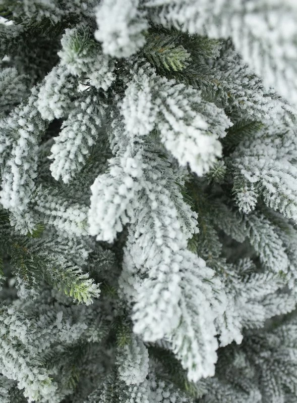 Ель Beatrees Изумрудная заснеженная 1.6м (1033016)