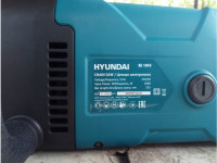 Электрическая пила Hyundai XE 1810