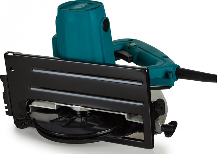 Дисковая пила Makita 5604 R