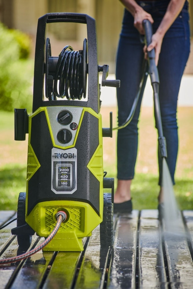Мойка высокого давления Ryobi RPW150XRB