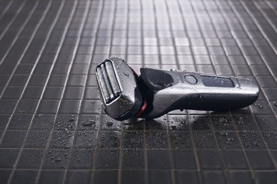 Электробритва мужская Panasonic ES-LT4N