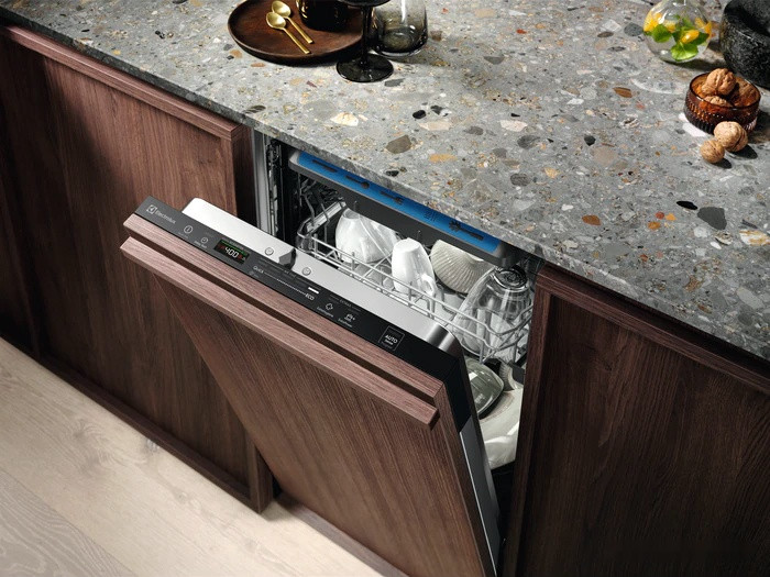 Посудомоечная машина Electrolux EEA13100L