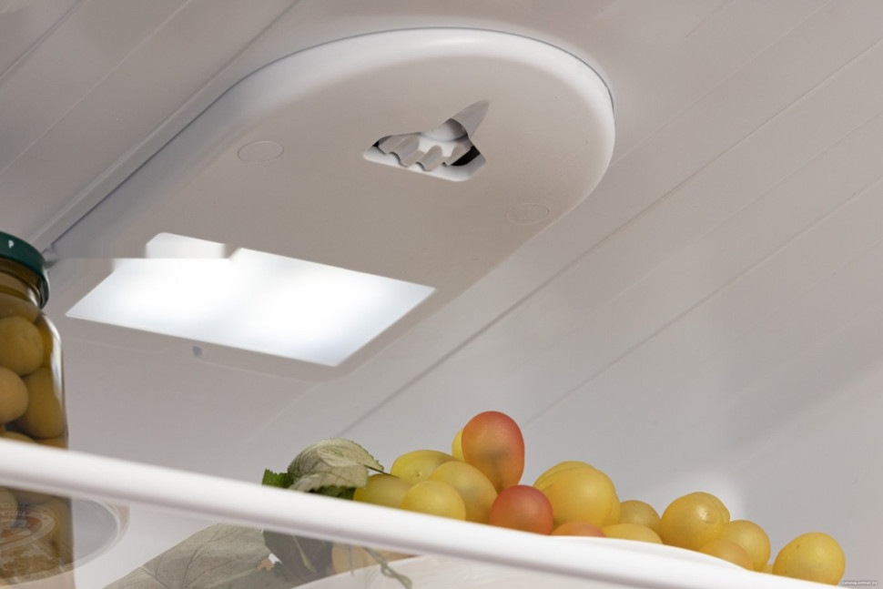 Холодильник NORDFROST NRB 122 E