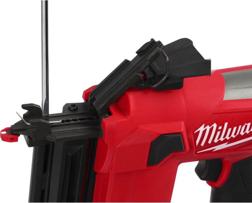 Гвоздезабиватель Milwaukee M12 FCN18GS-0X 4933493355 (с 2-мя АКБ, кейс)