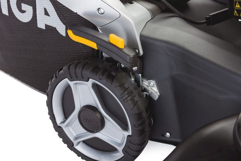 Бензиновая газонокосилка Stiga Twinclip 50 SVEQ B