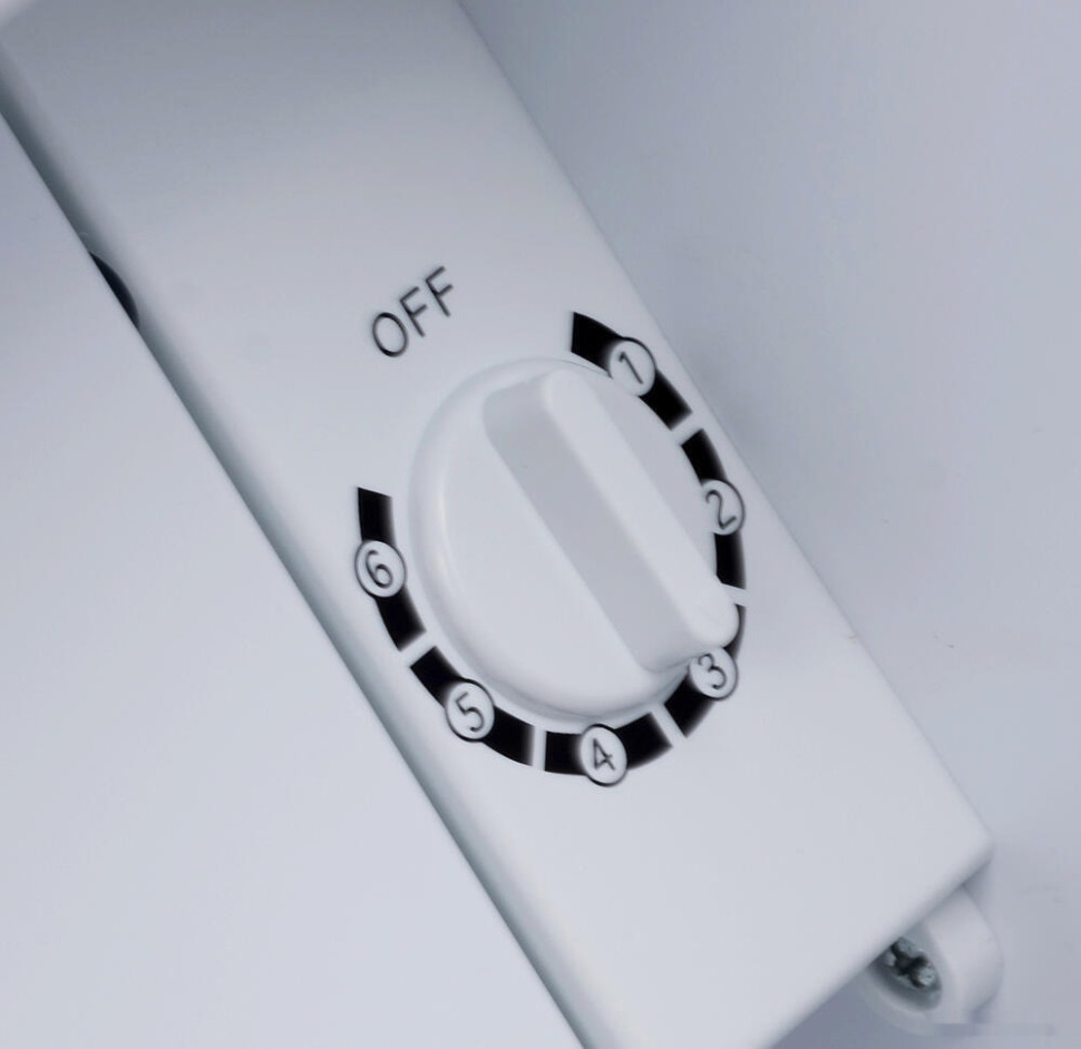 Однокамерный холодильник Hyundai CO0502 (белый)