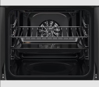 Духовой шкаф Electrolux EOF3H40BW