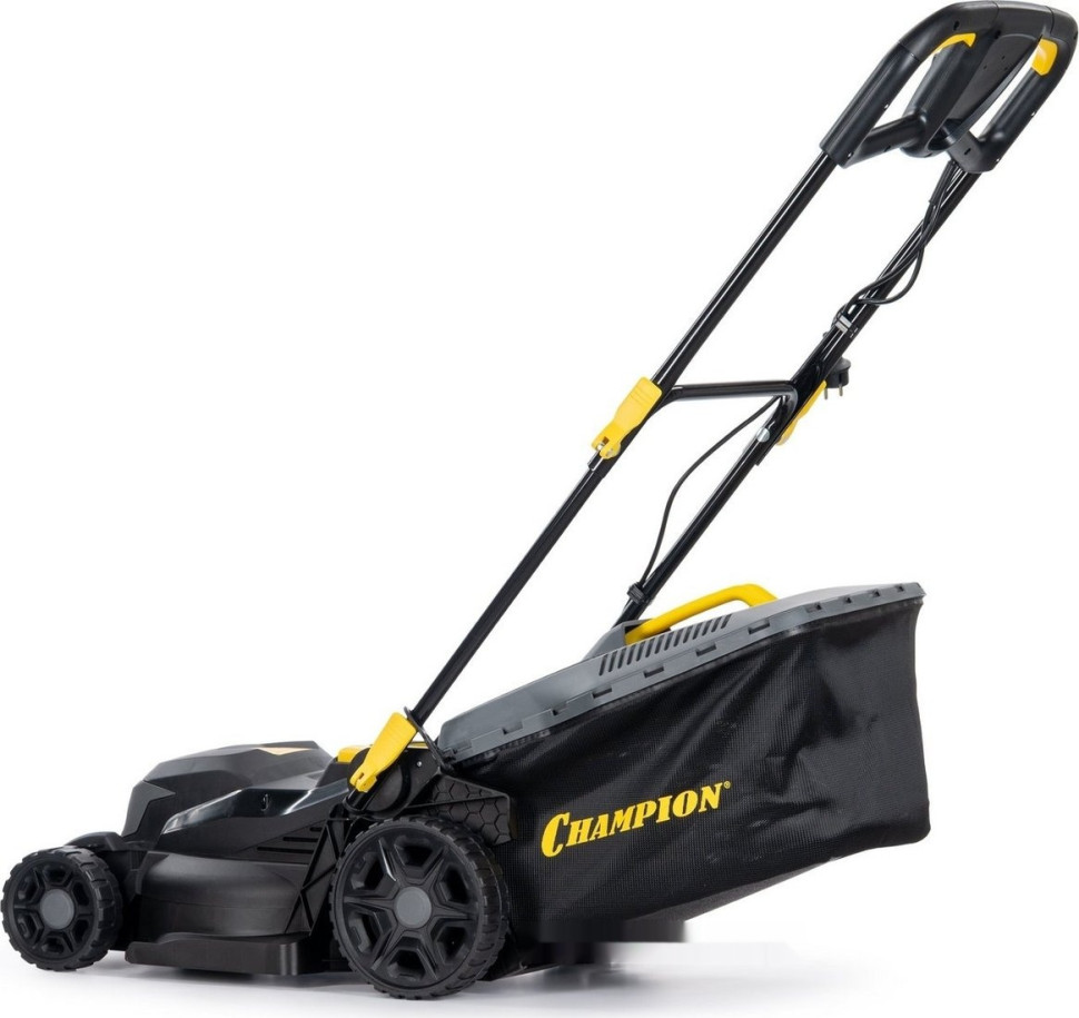 Газонокосилка Champion EM3716