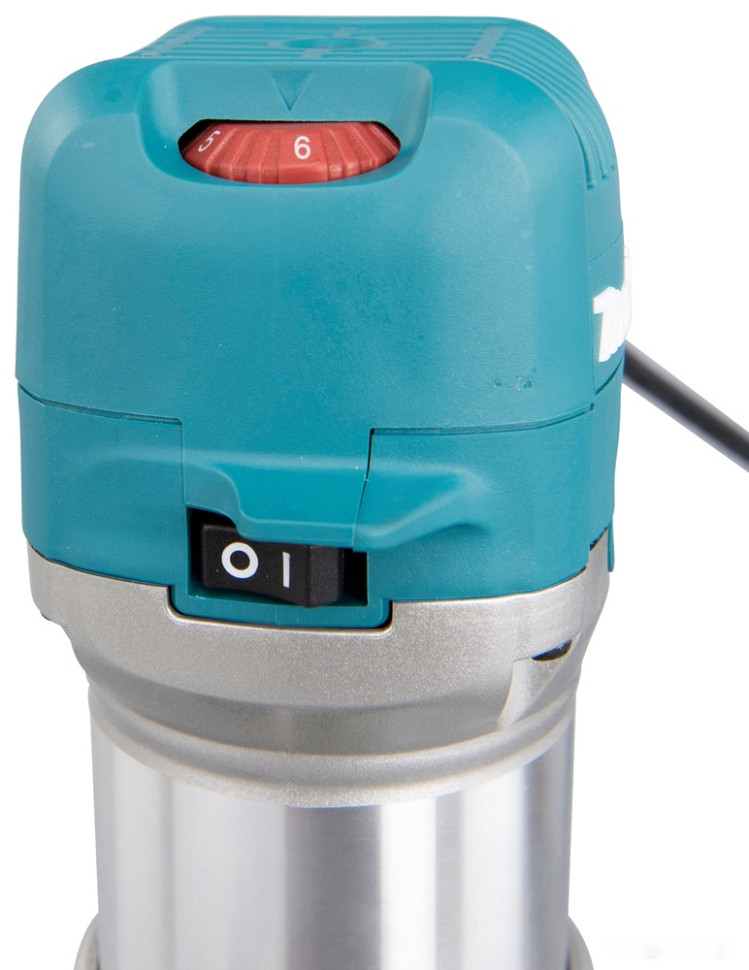 Фрезер Makita RT0702C