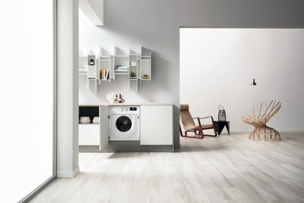 Стиральная машина Whirlpool BI WMWG 71483E EU N