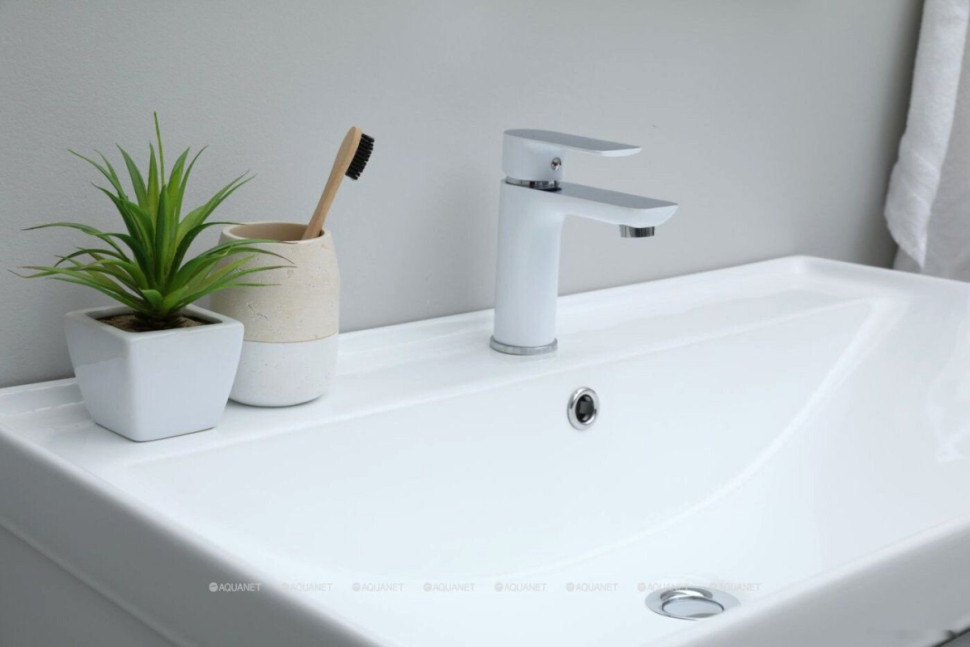 Умывальник Aquanet Ирис 81 301805