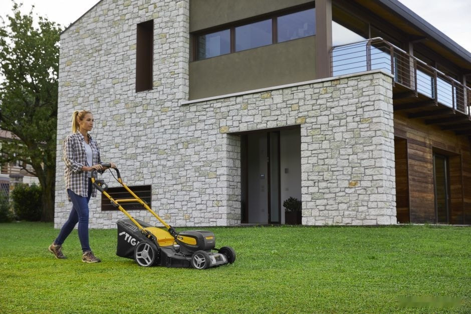 Газонокосилка Stiga Combi 753 SQ AE 2L0537878/ST1 (без АКБ)