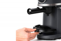 Рожковая бойлерная кофеварка Black &amp; Decker BXCO800E