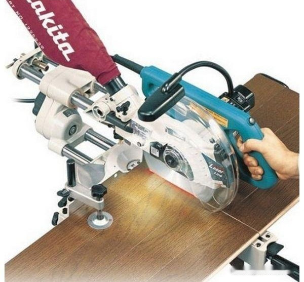 Торцовочная пила Makita LS0714FLN