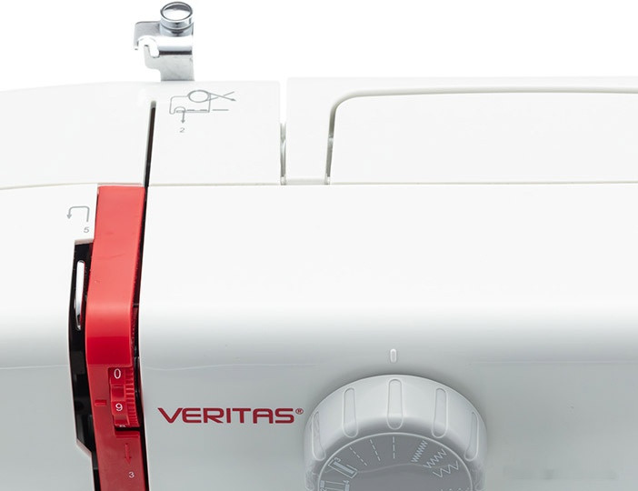 Электромеханическая швейная машина Veritas Janis