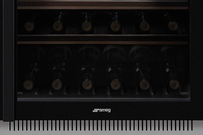 Винный шкаф Smeg CVI638LN3