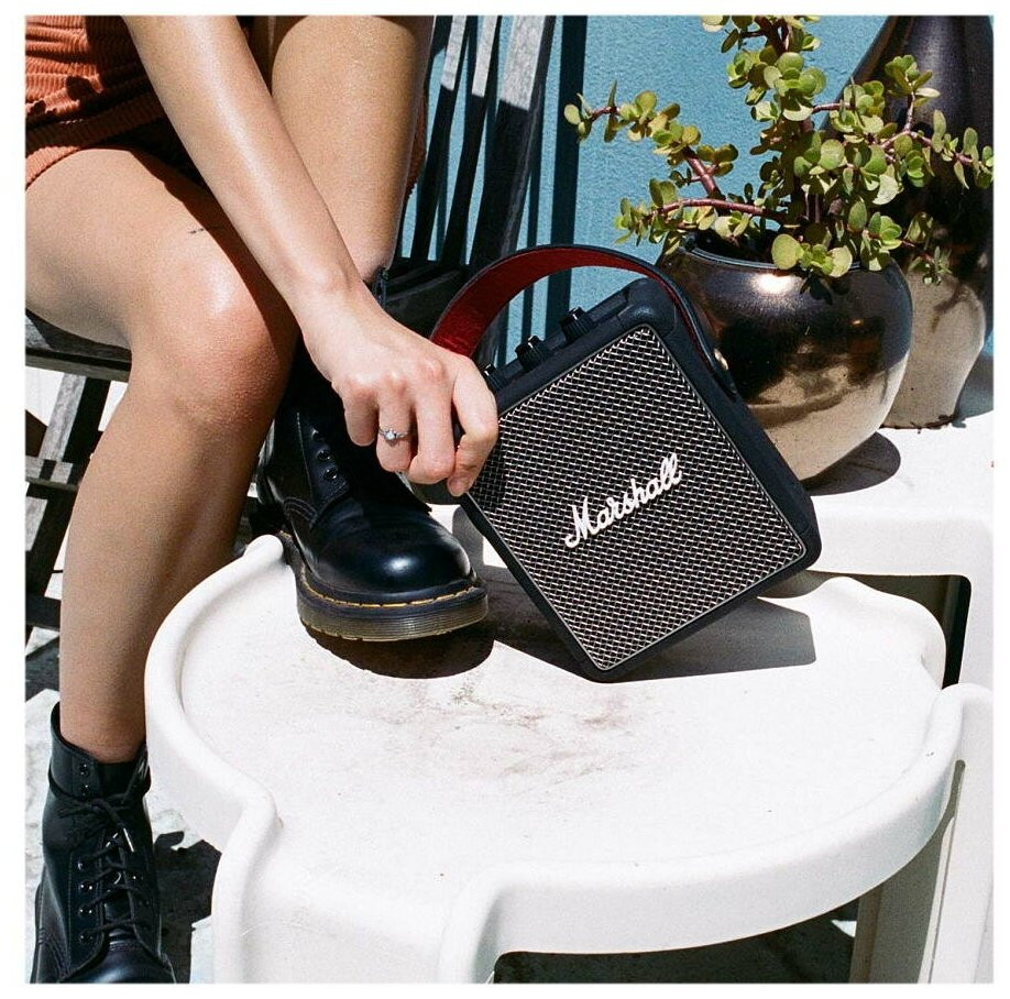 Портативная акустика Marshall Stockwell II (черный/латунь)