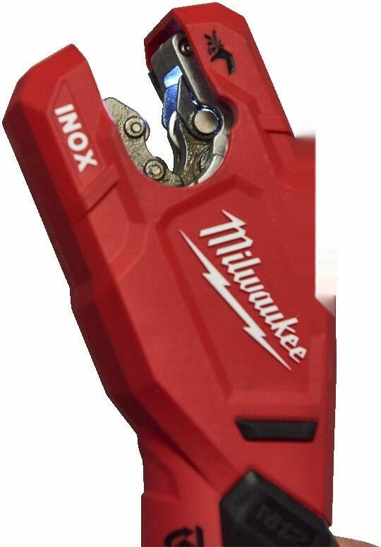 Труборез Milwaukee M12 PCSS-202C 4933479242 (с 2-мя АКБ, кейс)