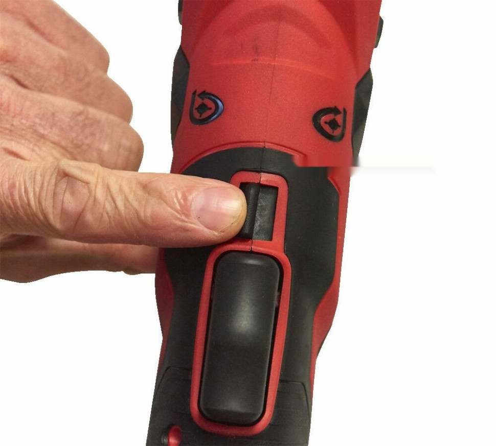 Труборез Milwaukee M12 PCSS-202C 4933479242 (с 2-мя АКБ, кейс)