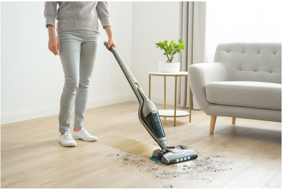 Вертикальный пылесос с влажной уборкой Sencor SVC 0618TI