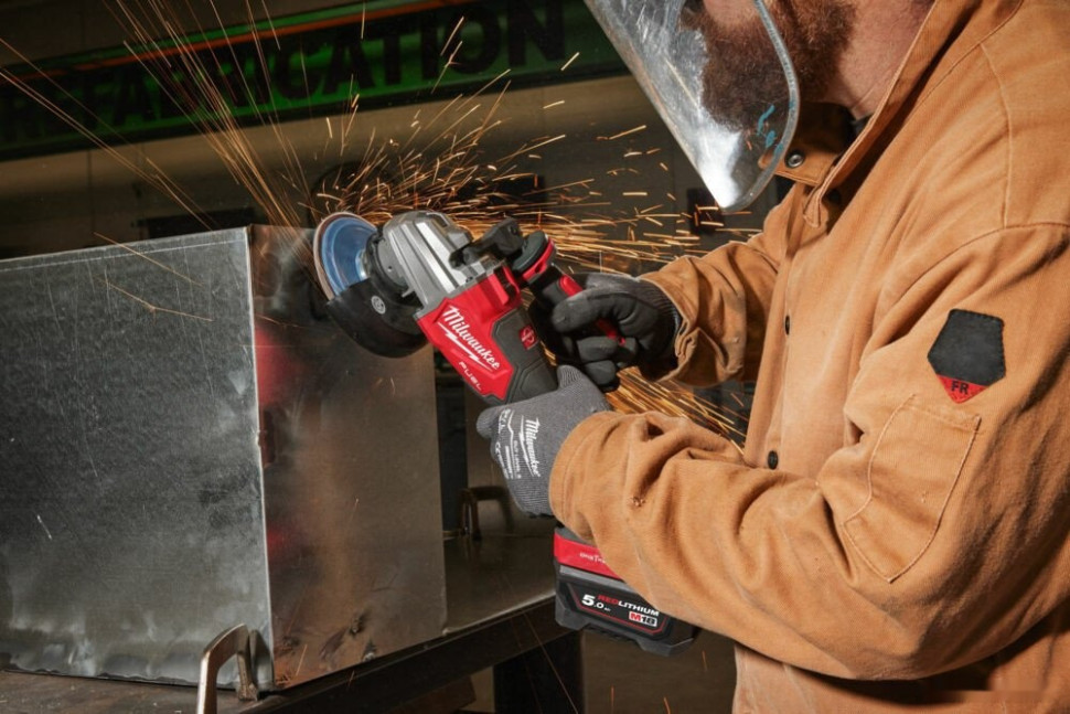 Угловая шлифмашина Milwaukee M18 Fuel One-Key M18FSAGSVO125X-0X 4933493552 (без АКБ, кейс)