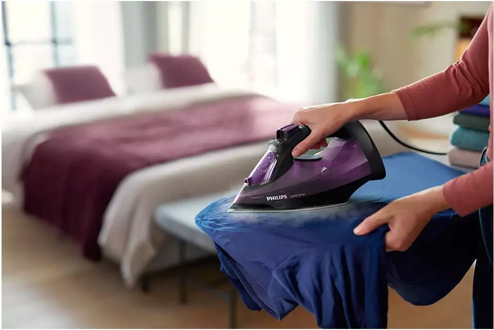 Утюг Philips DST5041/30