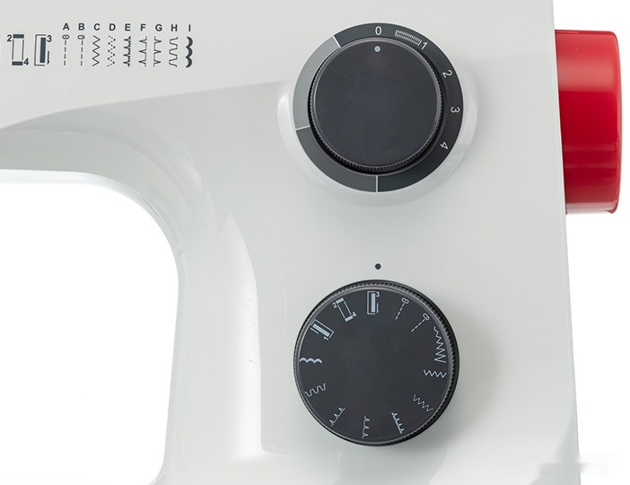 Электромеханическая швейная машина Veritas Laura