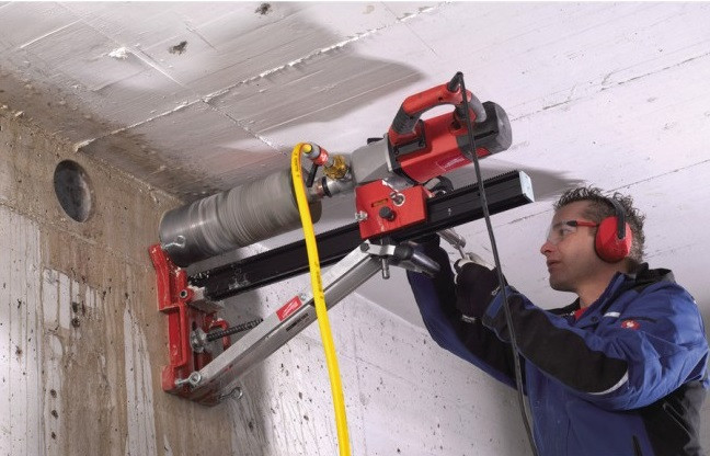 Дрель безударная Milwaukee DD 3-152