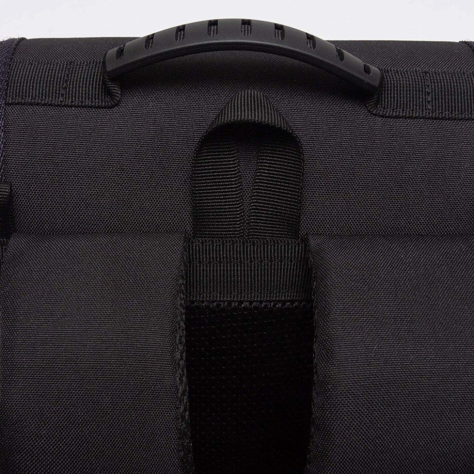Рюкзак Grizzly RAm-585-8 (черный/салатовый)