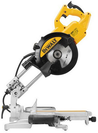 Торцовочная пила DeWALT DWS774