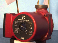 Циркуляционный насос Grundfos UPS 20-60 130