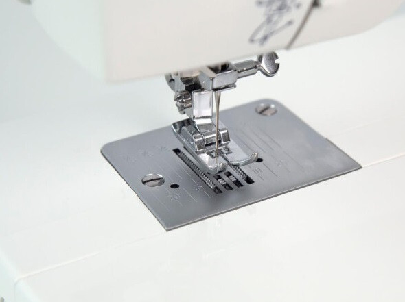 Швейная машина Jaguar SM22