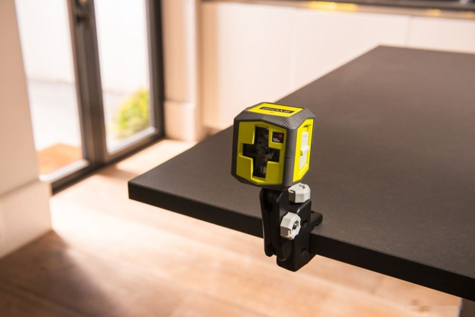 Лазерный нивелир Ryobi RBCLLR1