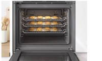 Духовой шкаф Bosch HBG539EB0