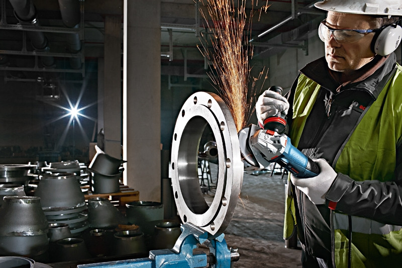 Угловая шлифмашина Bosch GWS 12-125 CIX Professional