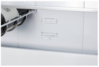 Холодильник с морозильником Korting KNFC 62370 GW