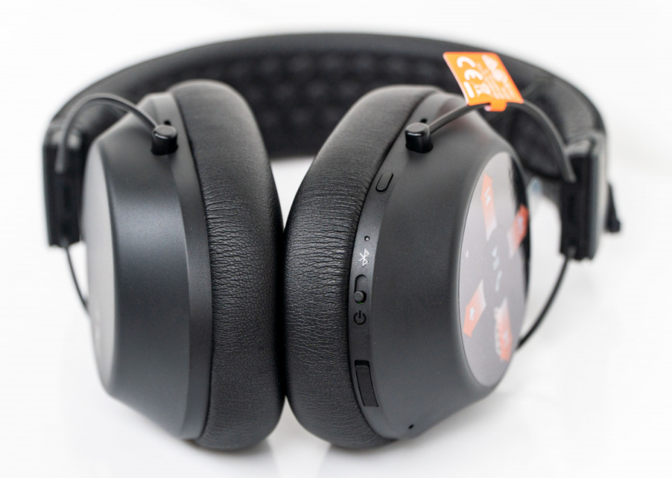 Наушники Plantronics BackBeat FIT 6100 (Black)