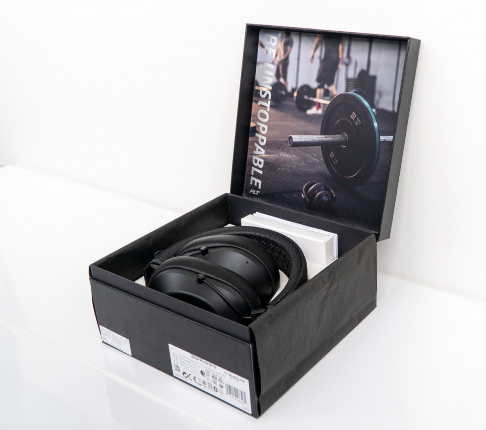 Наушники Plantronics BackBeat FIT 6100 (Black)