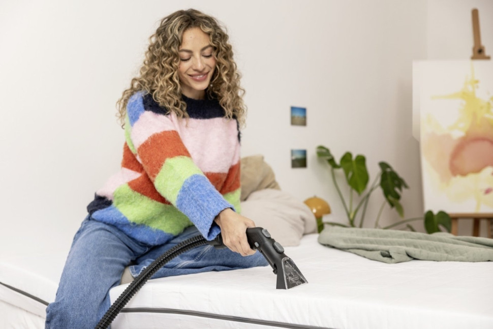 Пылесос Karcher SE 3 Compact Home 1.081-530.0